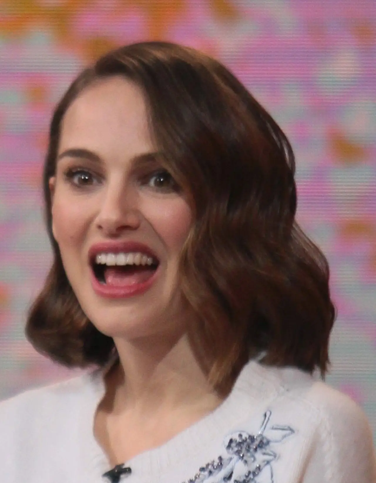 Natalie Portman Stills at Good Morning America January 20160